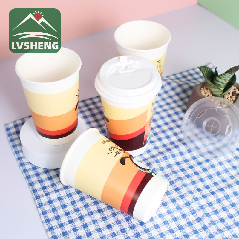 Cúp giấy dùng một lần